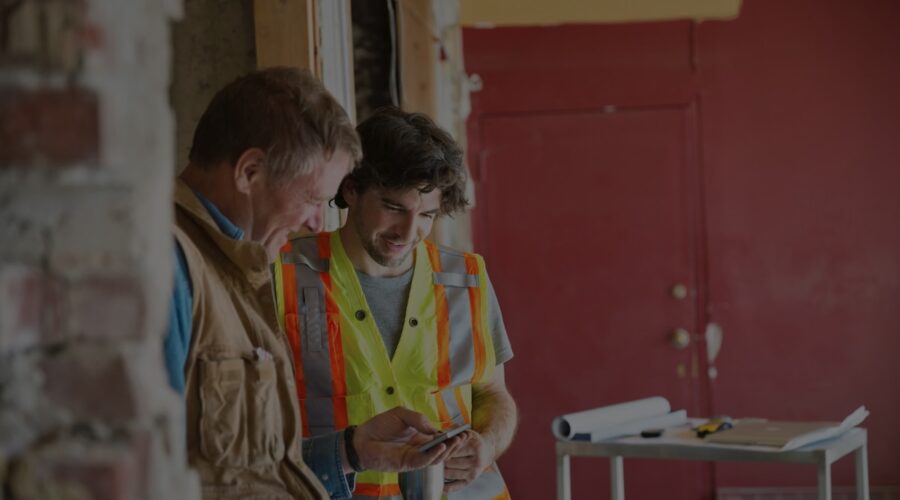 Comment choisir son téléphone de chantier
